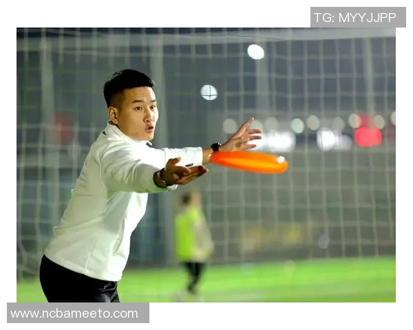 南京飞盘队荣登飞盘技术排行榜首位引领全国飞盘运动新风潮